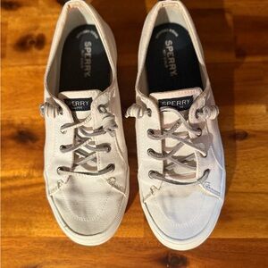 Sperry White Canvas Sneakers, size 9. Excellent used condition